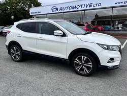 White Used 2018 Nissan Qashqai N-Connecta SUV | £10,890 (Good price)