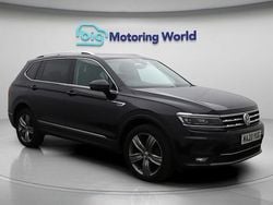 Used 2020 VW Tiguan Allspace SEL SUV | £21,965 (Fair price)
