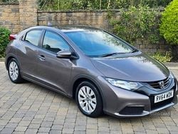 Brown Used 2014 Honda Civic S Hatchback | £6,995 (Fair price)
