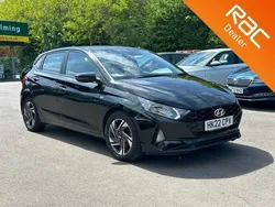 Black Used 2022 Hyundai i20 SE Hatchback | £16,194 (Expensive)
