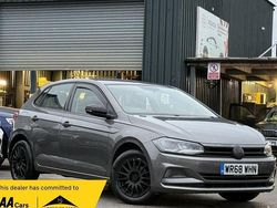 Grey Used 2018 VW Polo SE Hatchback | £8,990 (Fair price)