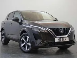 Black Used 2023 Nissan Qashqai N-Connecta SUV | £19,499 (Fair price)