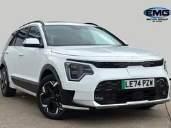 White New 2025 Kia e-Niro 4 SUV | £29,995 (Fair price)
