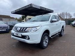 White Used 2017 Mitsubishi L200 Pickup | £10,995 (Good price)