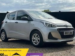 Silver Used 2017 Hyundai i10 Hatchback | £5,495 (Good price)