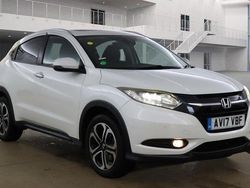 White Used 2017 Honda HR-V EX SUV | £9,690 (Good price)