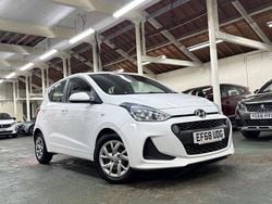 White Used 2019 Hyundai i10 SE Hatchback | £5,194 (Good price)
