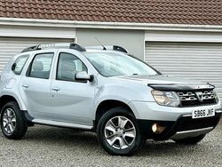Used 2016 Dacia Duster Lauréate Estate | £4,490 (Fair price)