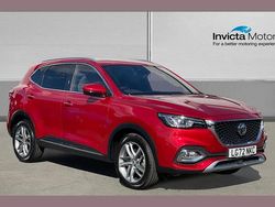 Red Used 2022 MG HS Exclusive SUV | £17,250 (Fair price)