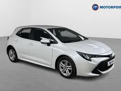White Used 2022 Toyota Corolla Hatchback | £15,549 (Good price)