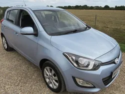 Blue Used 2013 Hyundai i20 Active Hatchback | £4,250 (Fair price)