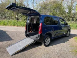 Blue Used 2020 Citroën Berlingo Feel MPV | £12,995 (Fair price)