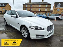 White Used 2013 Jaguar XF Luxury Sedan | £5,990 (Good price)
