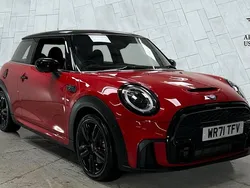 Red Used 2021 Mini Cooper S Hatch Hatchback | £21,544 (A bit pricey)