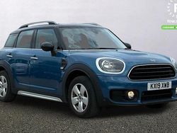 Blue Used 2019 Mini Cooper Countryman Comfort SUV | £15,399 (Fair price)
