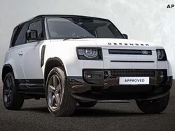 Used 2025 Land Rover Defender HSE Dynamic SUV | £60,450 (Super price)