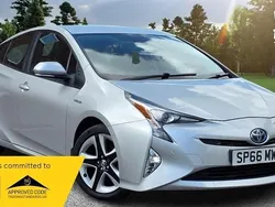 Silver Used 2016 Toyota Prius Hatchback | £10,750 (Good price)