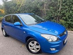 Blue Used 2010 Hyundai i30 Comfort Hatchback | £1,550 (Good price)