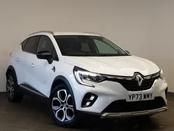 White Used 2024 Renault Captur Techno SUV | £15,698 (Fair price)