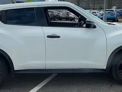 Pure white Used 2016 Nissan Juke N-Connecta SUV | £5,875 (Fair price)