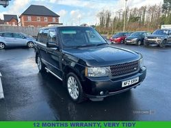Black Used 2011 Land Rover Range Rover Vogue SUV | £7,995 (Super price)