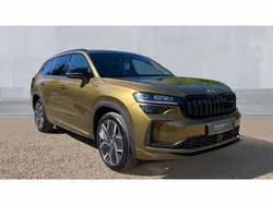 Bronx gold New 2025 Skoda Kodiaq SportLine SUV | £44,952 (Expensive)