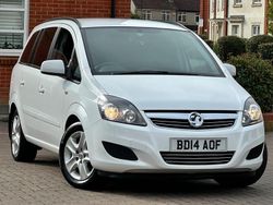 White Used 2014 Vauxhall Zafira MPV | £2,500 (Fair price)