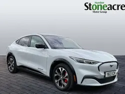 White Used 2023 Ford Mustang Mach-E Extended Range SUV | £30,992 (Fair price)