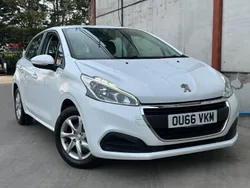 White Used 2016 Peugeot 208 Active Hatchback | £4,495 (Fair price)