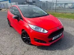 Red Used 2015 Ford Fiesta Zetec Hatchback | £3,295 (Good price)