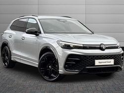 Oyster silver New 2025 VW Tiguan R-line SUV | £37,649 (Super price)
