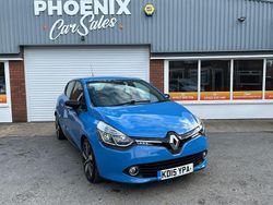 Blue Used 2015 Renault Clio IV Dynamique Hatchback | £4,495 (Fair price)