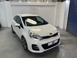 White Used 2015 Kia Rio 3 Hatchback | £3,695 (Fair price)