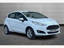 White Used 2017 Ford Fiesta Zetec Hatchback | £6,251 (Good price)