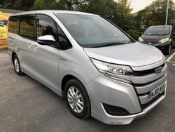 Silver Used 2025 Toyota Noah MPV | £14,990 (Super price)