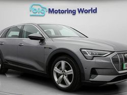 Used 2022 Audi e-tron SUV | £17,300 (Fair price)