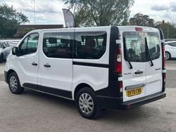 White Used 2020 Renault Trafic Business Van | £14,995 (Expensive)