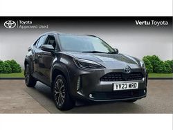 Silver Used 2023 Toyota Yaris Hybrid SUV | £23,854 (A bit pricey)