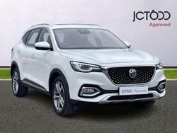 White Used 2021 MG HS Exclusive SUV | £15,999 (Fair price)