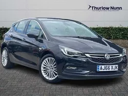 Black Used 2016 Vauxhall Astra Elite Hatchback | £7,399 (Fair price)