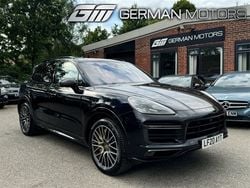Black Used 2020 Porsche Cayenne Turbo SUV | £56,490 (Good price)