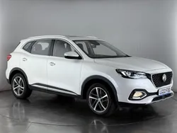 White Used 2022 MG HS Exclusive SUV | £13,950 (Fair price)