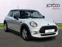 Silver Used 2018 Mini Cooper Hatch Hatchback | £10,000 (Fair price)
