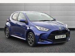 Blue Used 2023 Toyota Yaris Hybrid Design Hatchback | £18,450 (Fair price)
