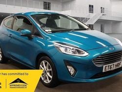 Blue Used 2018 Ford Fiesta Zetec Hatchback | £5,995 (Good price)