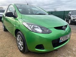Green Used 2009 Mazda 2 Hatchback | £950 (Fair price)