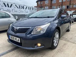 Blue Used 2010 Toyota Avensis Estate | £3,995 (Good price)
