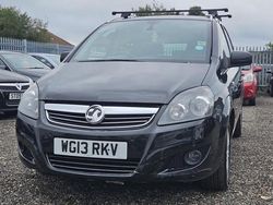 Black Used 2013 Vauxhall Zafira Design Edition MPV | £1,495 (A bit pricey)