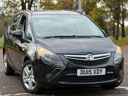 Black Used 2015 Vauxhall Zafira MPV | £3,997 (Fair price)