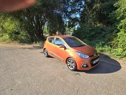 Orange Used 2014 Hyundai i10 Premium Hatchback | £2,295 (Fair price)